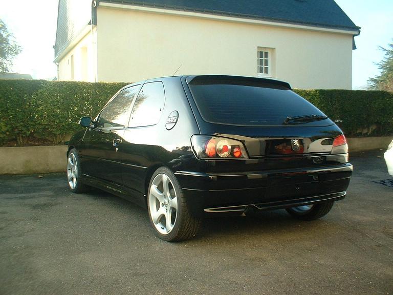 peinture noir onyx termine